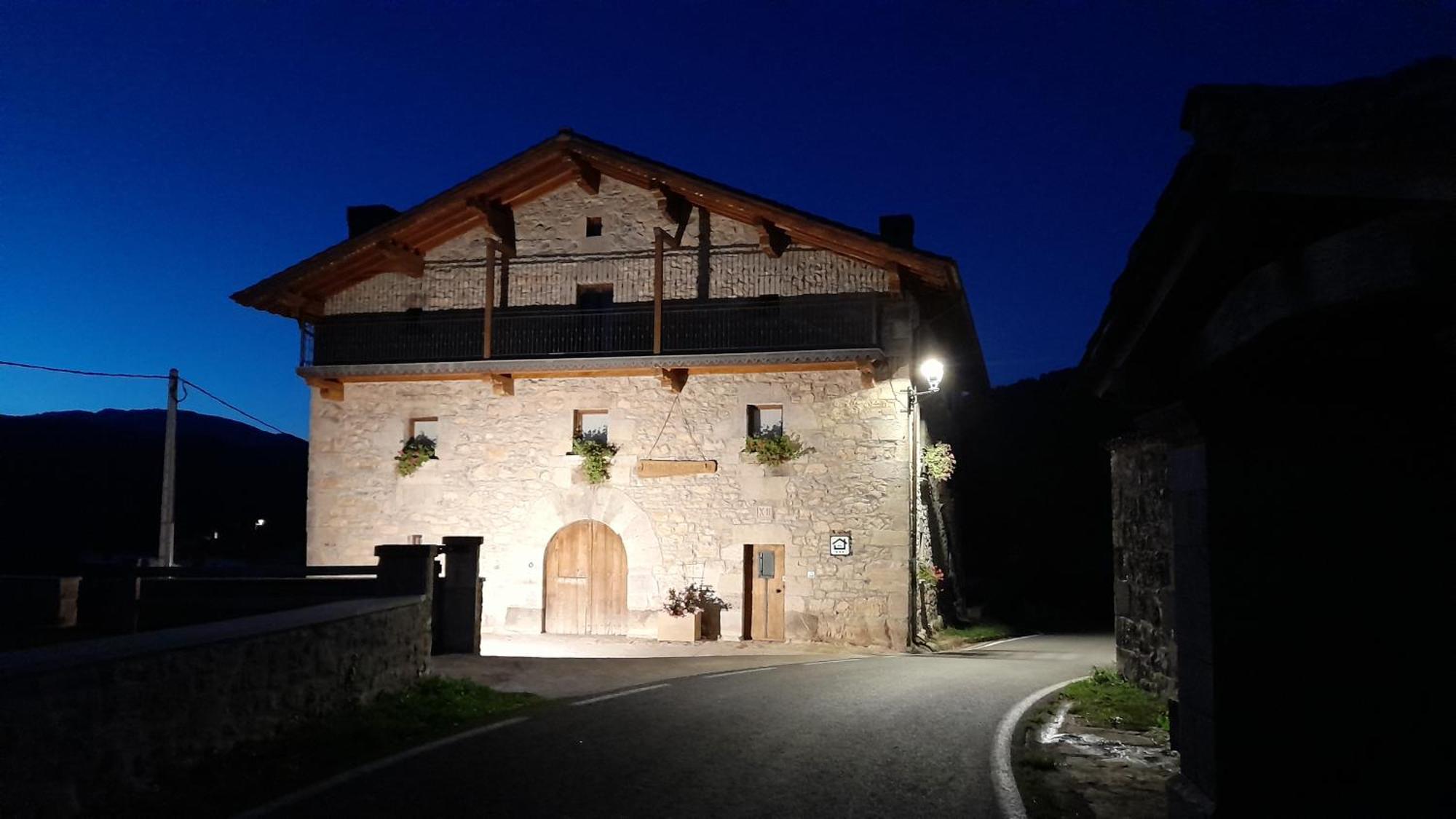 Casa Rural Juangoxenea Ihaben Eksteriør billede